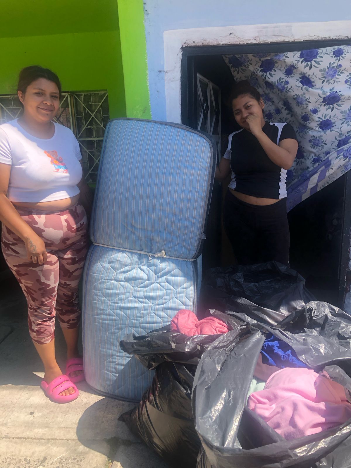 BRIGADA DE COLCHONES CRISSAN SALAMANCA EXITO TOTAL.