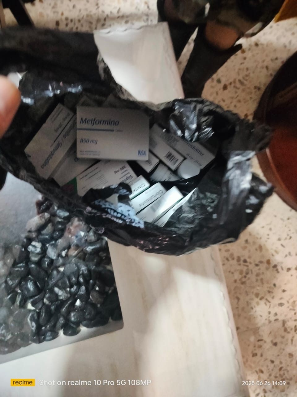GRACIAS A LA SRITA ERIKA POR SER UNA VOLUNTARIA MUY ACTIVA.