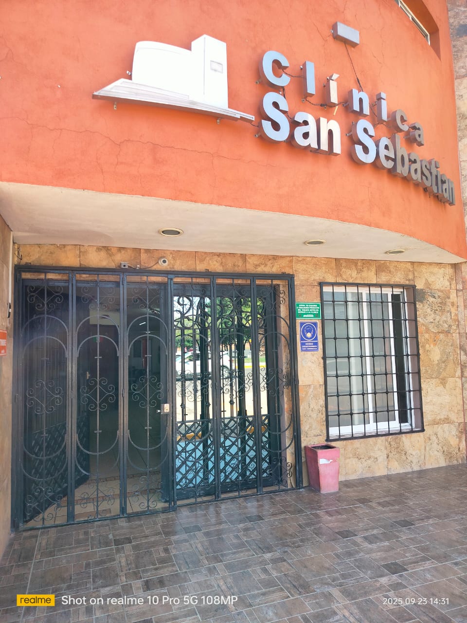 MUCHAS GRACIAS A CLINICA SAN SEBASTIAN.