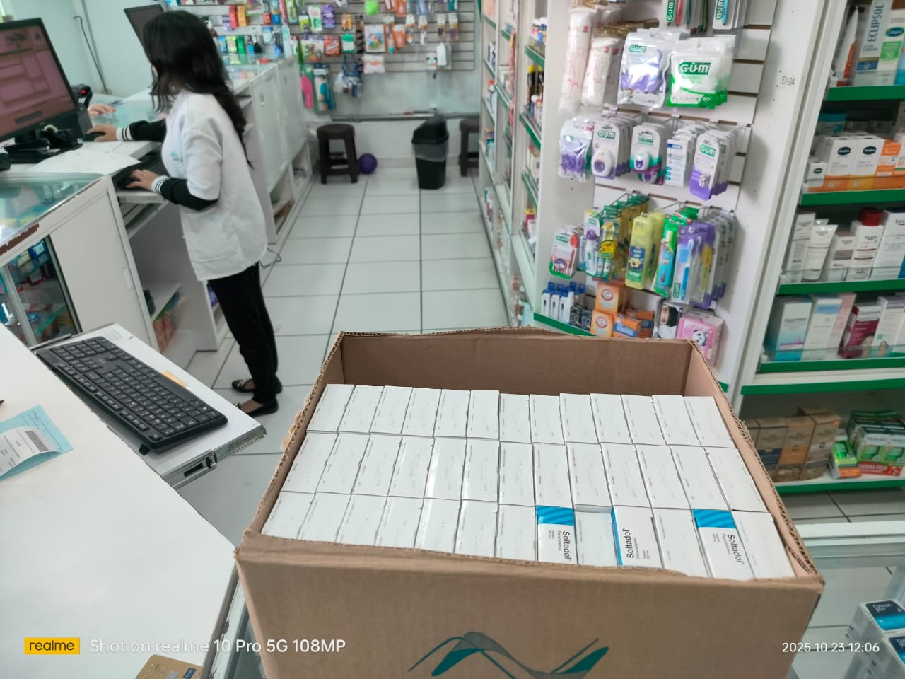ACUDIENDO A COMPRAR MEDICAMENTO A PHARMA FARMA.