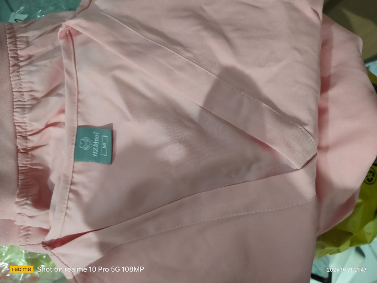 UNIFORMES OFICIALES PARA LAS LIC EN ENFERMERIA CRISSAN SAN BERNARDO DEL RIO,A.C.