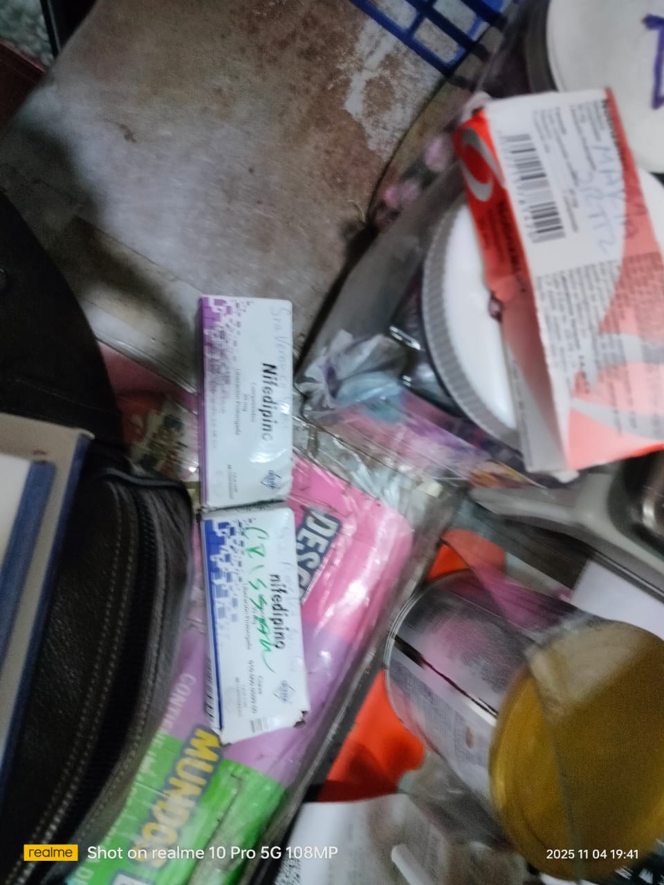 EXITOSA BRIGADA DOMICILIARIA EN COLONIAS DE VALLE DE SANTIAGO.