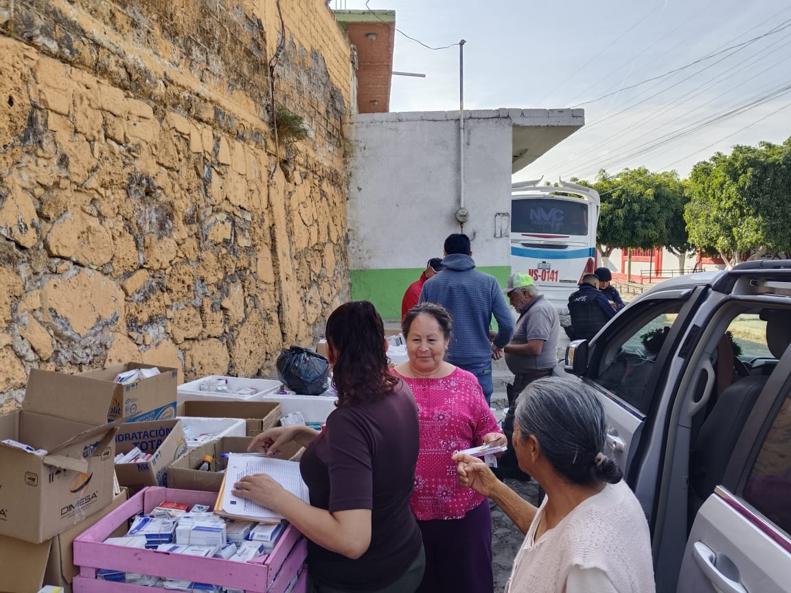 GRACIAS A LA COMUNIDAD DEL PERICO Y DEL POZO QUE NOS RECIBEN EXCELENTE.