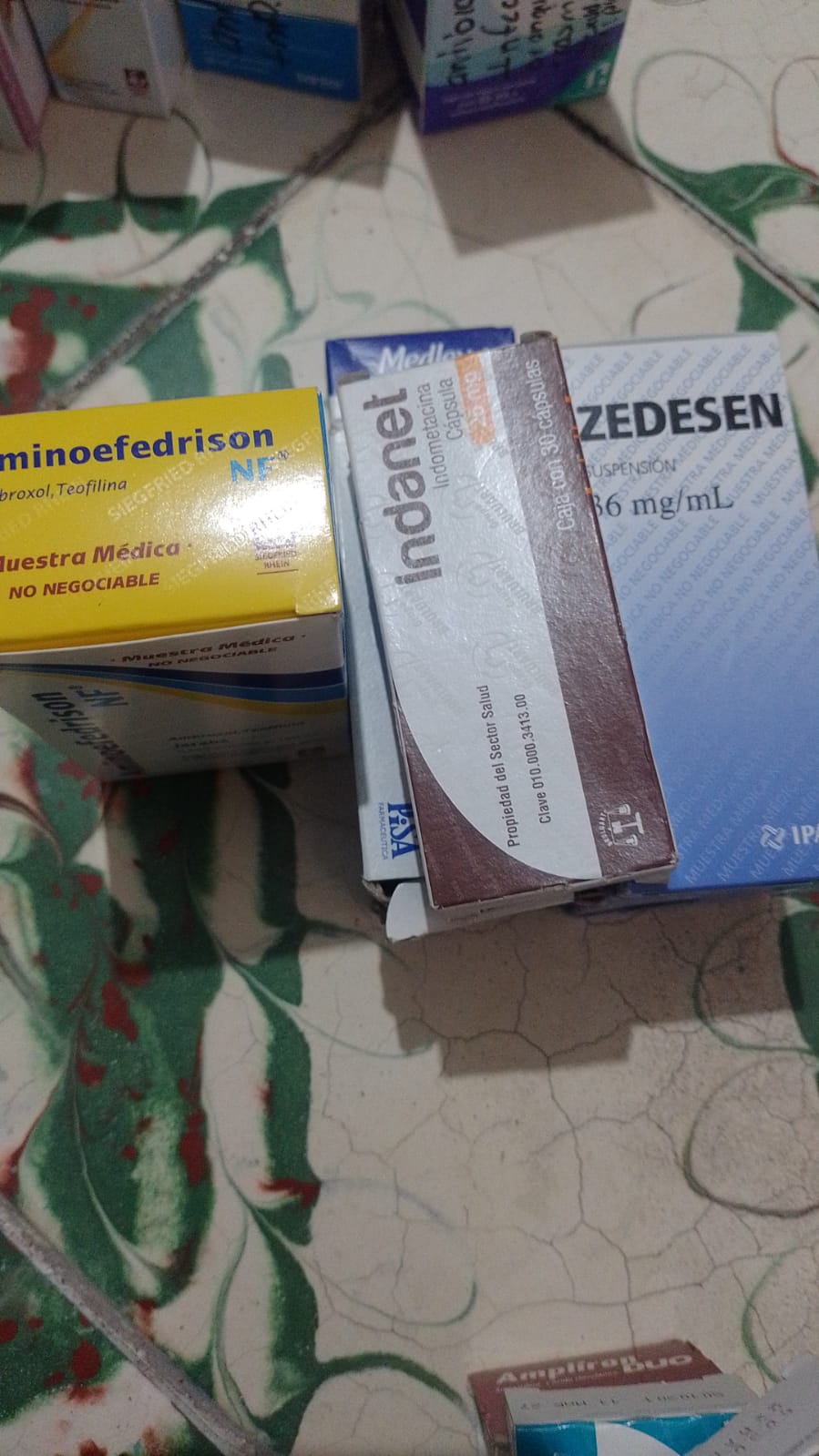 CONTINUA LA BRIGADA CRISSAN SALUD EN YURIRIA.