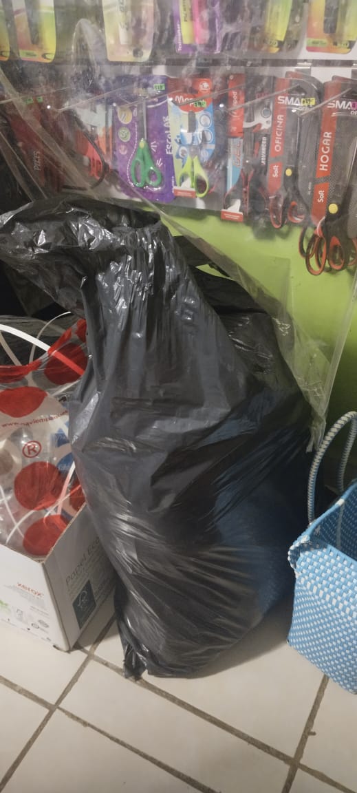 MUCHAS GRACIAS A PAPELERIA LAS HACIENDAS QUE SIEMPRE NOS AYUDAN A RECOLECTAR PARA LA SOCIEDAD.