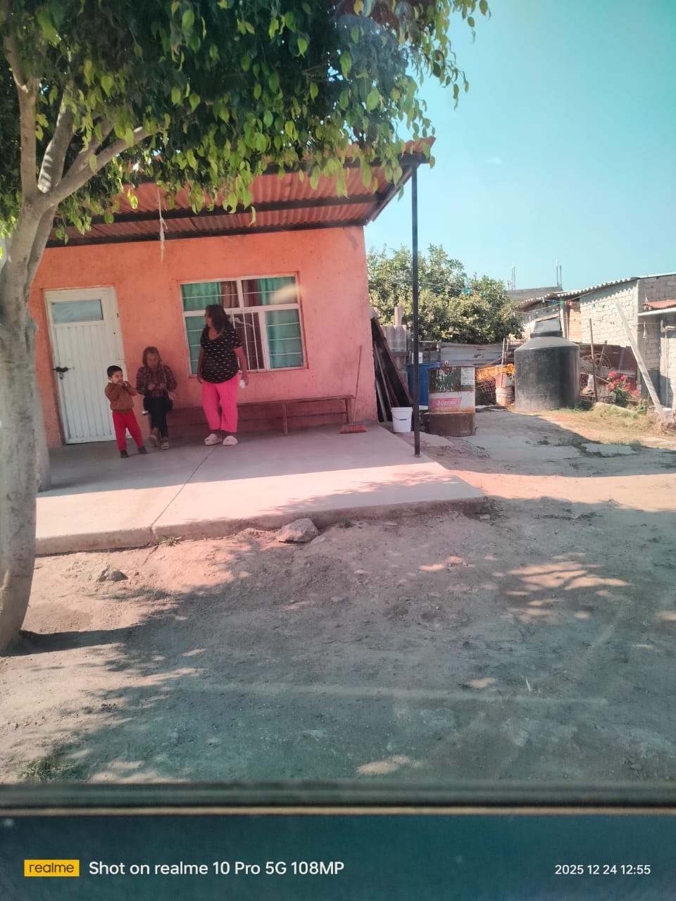 GRAN BRIGADA DE SALUD NAVIDEÑA EN VALLE DE SANTIAGO. COLONIA SERRANO VALLEJO.