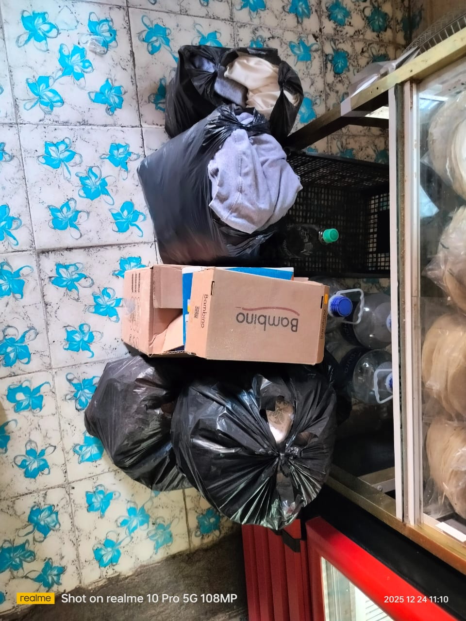 AYUDANDO DE CORAZON ENTRE SOCIEDAD, MUCHAS GRACIAS QUE DECIDIERON DONAR Y FUE DE MUCHA AYUDA.