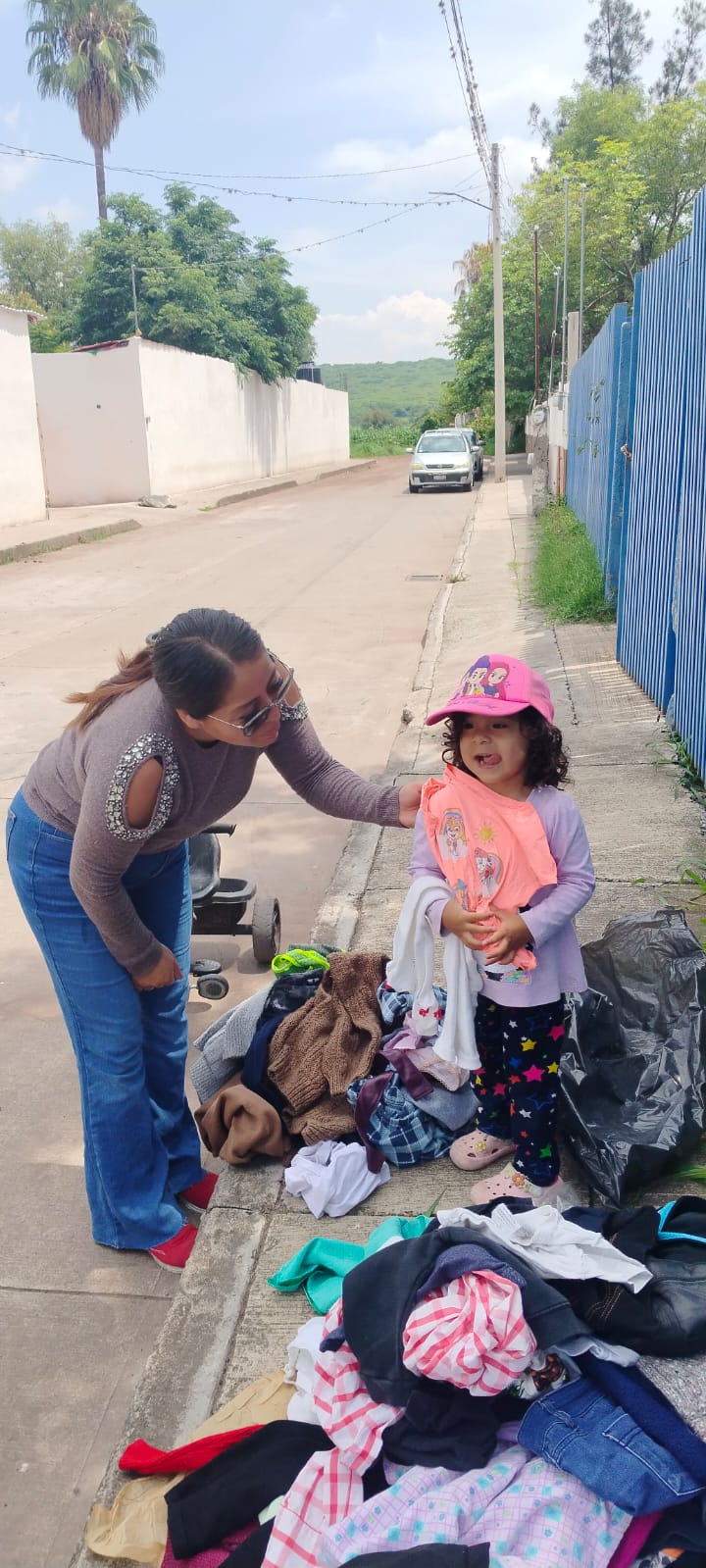 MUCHISIMAS GRACIAS POR SU GRAN AYUDA PARA QUE SIGAMOS AYUDANDO A JARAL DEL PROGRESO.